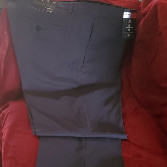 ALFATECH by, Mens Slacks ALFANI. - Picture 2 of 6